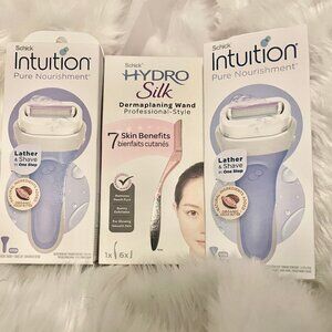 Set Schick 2 Intuition Razor & Hydro Silk